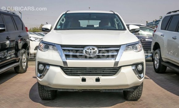 Buy Import Toyota Fortuner White Car in Import - Dubai in Kailahun Buy Import Toyota Fortuner White Car in Import - Dubai in Kailahun