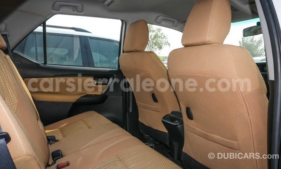 Buy Import Toyota Fortuner White Car in Import - Dubai in Kailahun Buy Import Toyota Fortuner White Car in Import - Dubai in Kailahun