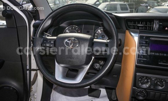 Buy Import Toyota Fortuner White Car in Import - Dubai in Kailahun Buy Import Toyota Fortuner White Car in Import - Dubai in Kailahun