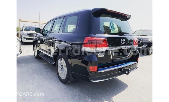 Buy Import Toyota Land Cruiser Black Car in Import - Dubai in Kailahun Buy Import Toyota Land Cruiser Black Car in Import - Dubai in Kailahun
