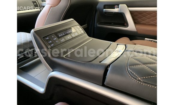 Buy Import Toyota Land Cruiser Black Car in Import - Dubai in Kailahun Buy Import Toyota Land Cruiser Black Car in Import - Dubai in Kailahun