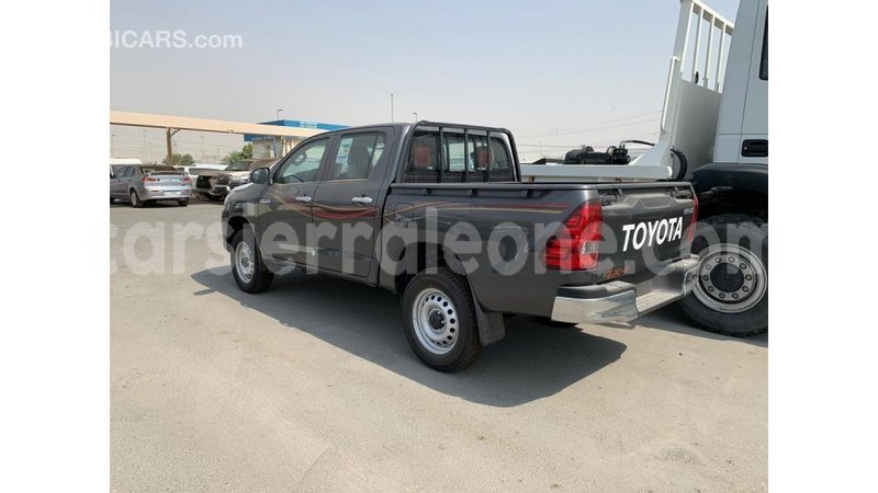 Big with watermark toyota hilux kailahun import dubai 4971