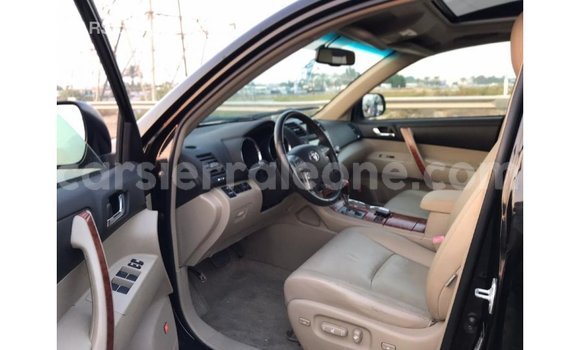 Buy Import Toyota Highlander Black Car in Import - Dubai in Kailahun Buy Import Toyota Highlander Black Car in Import - Dubai in Kailahun