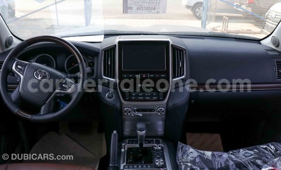 Buy Import Toyota Land Cruiser Black Car in Import - Dubai in Kailahun Buy Import Toyota Land Cruiser Black Car in Import - Dubai in Kailahun