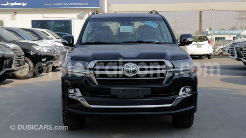 Big with watermark toyota land cruiser kailahun import dubai 4979