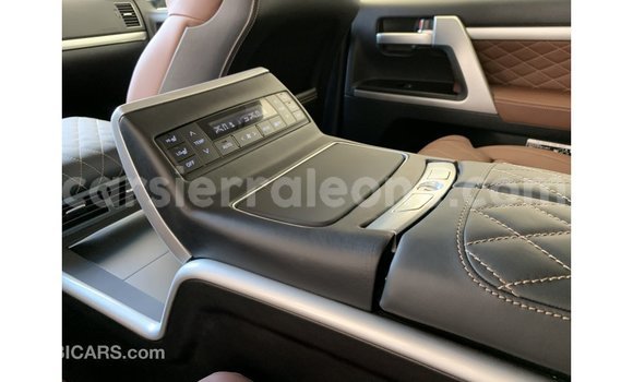 Buy Import Toyota Land Cruiser Black Car in Import - Dubai in Kailahun Buy Import Toyota Land Cruiser Black Car in Import - Dubai in Kailahun