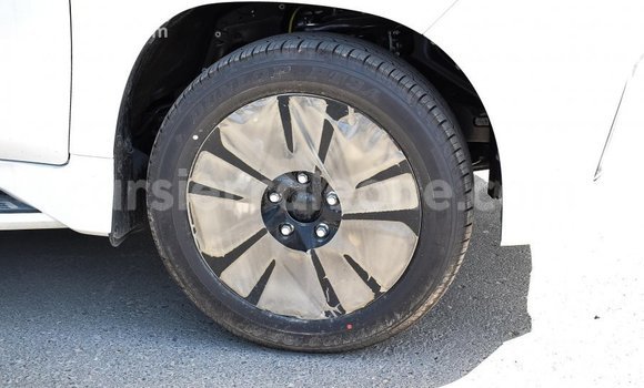 Buy Import Lexus LX White Car in Import - Dubai in Kailahun Buy Import Lexus LX White Car in Import - Dubai in Kailahun