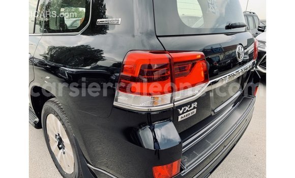 Buy Import Toyota Land Cruiser Black Car in Import - Dubai in Kailahun Buy Import Toyota Land Cruiser Black Car in Import - Dubai in Kailahun