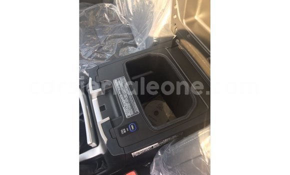 Buy Import Toyota Land Cruiser Black Car in Import - Dubai in Kailahun Buy Import Toyota Land Cruiser Black Car in Import - Dubai in Kailahun