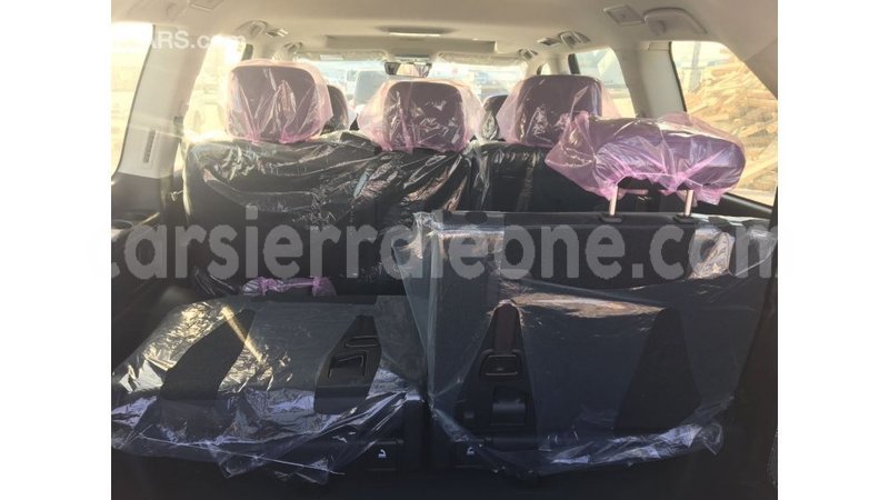 Big with watermark toyota land cruiser kailahun import dubai 4990