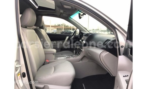 Buy Import Toyota Highlander Other Car in Import - Dubai in Kailahun Buy Import Toyota Highlander Other Car in Import - Dubai in Kailahun