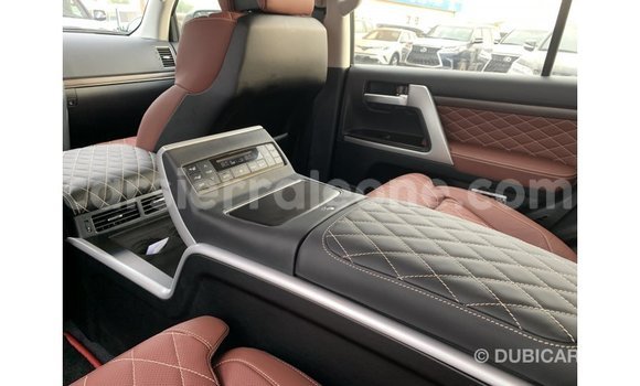 Buy Import Toyota Land Cruiser Black Car in Import - Dubai in Kailahun Buy Import Toyota Land Cruiser Black Car in Import - Dubai in Kailahun