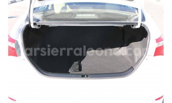 Buy Import Toyota Corolla White Car in Import - Dubai in Kailahun Buy Import Toyota Corolla White Car in Import - Dubai in Kailahun