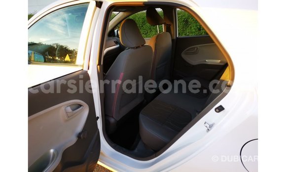 Acheter Import Voiture Kia Picanto Blanc à Import - Dubai, Kailahun Acheter Import Voiture Kia Picanto Blanc à Import - Dubai, Kailahun
