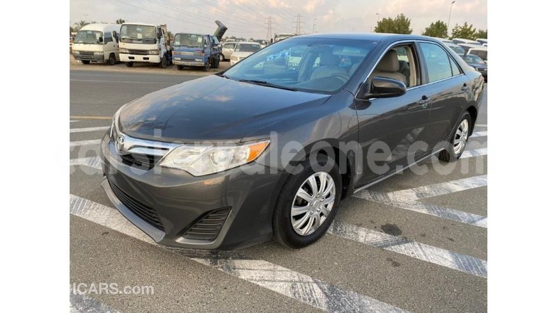 Big with watermark toyota camry kailahun import dubai 5027