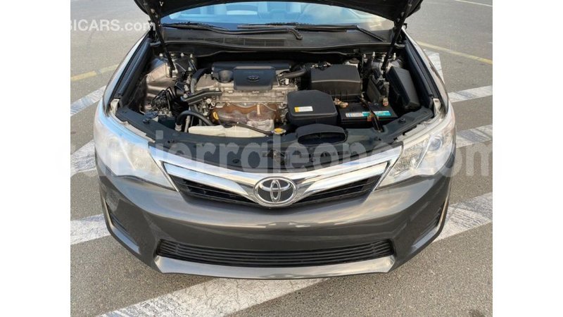 Big with watermark toyota camry kailahun import dubai 5027