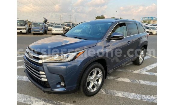 Buy Import Toyota Highlander Blue Car in Import - Dubai in Kailahun Buy Import Toyota Highlander Blue Car in Import - Dubai in Kailahun