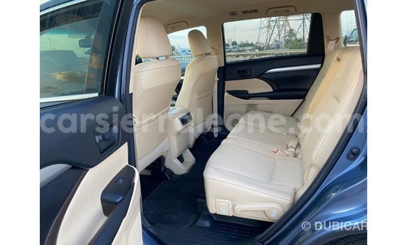 Buy Import Toyota Highlander Blue Car in Import - Dubai in Kailahun Buy Import Toyota Highlander Blue Car in Import - Dubai in Kailahun