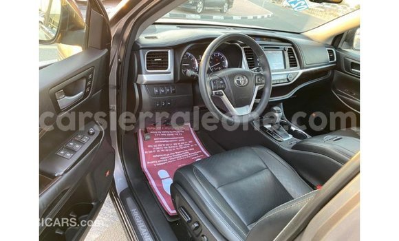 Buy Import Toyota Highlander Other Car in Import - Dubai in Kailahun Buy Import Toyota Highlander Other Car in Import - Dubai in Kailahun