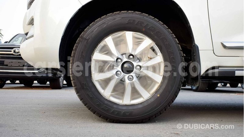 Big with watermark toyota land cruiser kailahun import dubai 5038