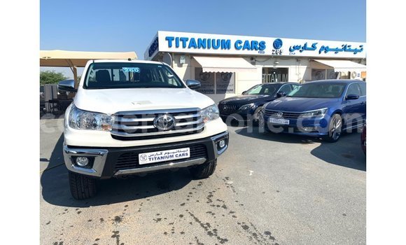 Buy Import Toyota Hilux White Car in Import - Dubai in Kailahun Buy Import Toyota Hilux White Car in Import - Dubai in Kailahun