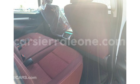 Buy Import Toyota Hilux White Car in Import - Dubai in Kailahun Buy Import Toyota Hilux White Car in Import - Dubai in Kailahun