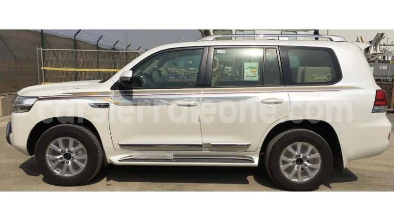 Big with watermark toyota land cruiser kailahun import dubai 5044