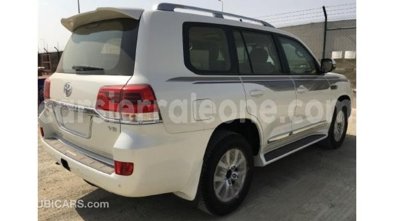 Big with watermark toyota land cruiser kailahun import dubai 5044