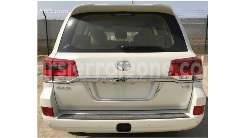 Big with watermark toyota land cruiser kailahun import dubai 5044