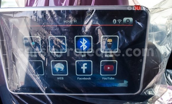 Buy Import Toyota Land Cruiser White Car in Import - Dubai in Kailahun Buy Import Toyota Land Cruiser White Car in Import - Dubai in Kailahun