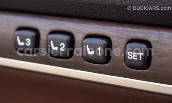 Buy Import Toyota Land Cruiser White Car in Import - Dubai in Kailahun Buy Import Toyota Land Cruiser White Car in Import - Dubai in Kailahun