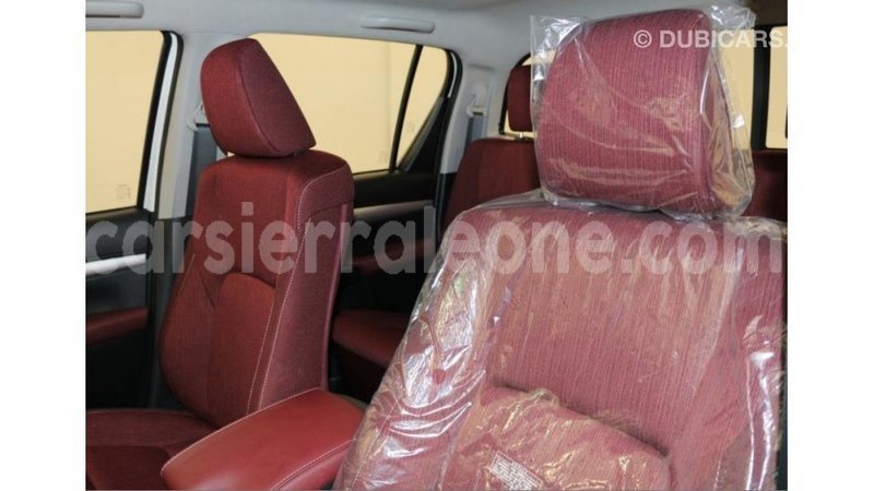 Big with watermark toyota hilux kailahun import dubai 5055