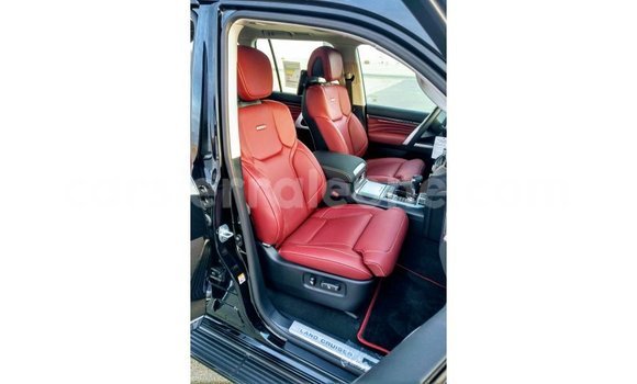 Buy Import Toyota Land Cruiser Red Car in Import - Dubai in Kailahun Buy Import Toyota Land Cruiser Red Car in Import - Dubai in Kailahun