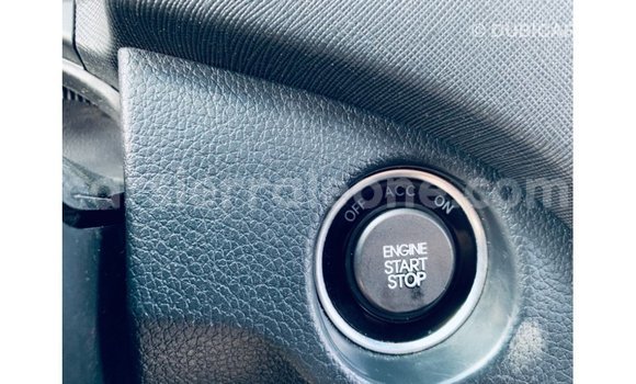 Buy Import Hyundai Santa Fe White Car in Import - Dubai in Kailahun Buy Import Hyundai Santa Fe White Car in Import - Dubai in Kailahun