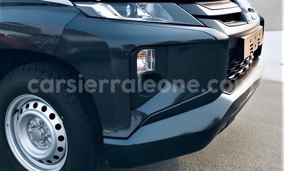 Acheter Neuf Voiture Mitsubishi L200 Blanc à Import - Dubai, Kailahun Acheter Neuf Voiture Mitsubishi L200 Blanc à Import - Dubai, Kailahun