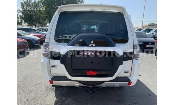 Buy Import Mitsubishi Pajero White Car in Import - Dubai in Kailahun Buy Import Mitsubishi Pajero White Car in Import - Dubai in Kailahun