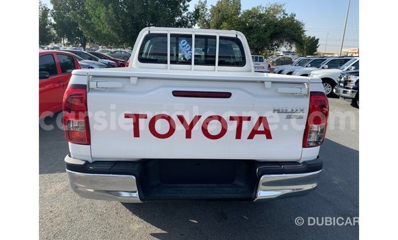 Buy Import Toyota Hilux White Car in Import - Dubai in Kailahun Buy Import Toyota Hilux White Car in Import - Dubai in Kailahun