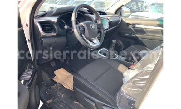 Buy Import Toyota Hilux White Car in Import - Dubai in Kailahun Buy Import Toyota Hilux White Car in Import - Dubai in Kailahun