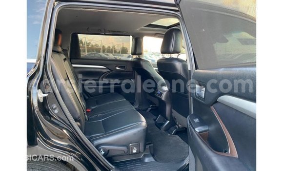 Buy Import Toyota Highlander Black Car in Import - Dubai in Kailahun Buy Import Toyota Highlander Black Car in Import - Dubai in Kailahun