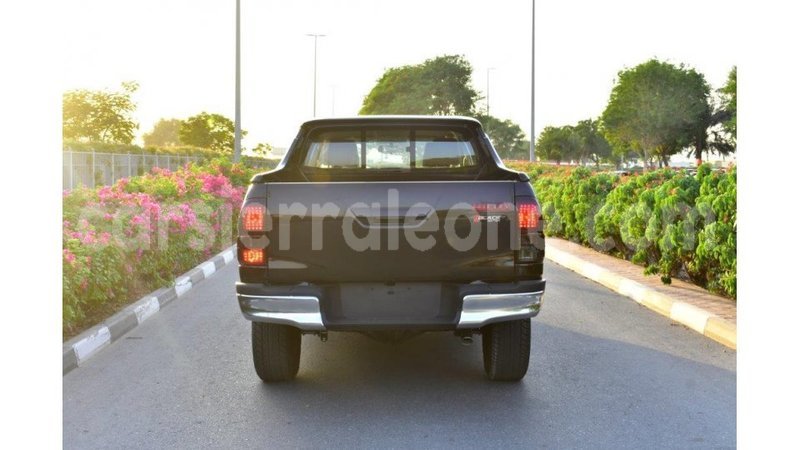 Big with watermark toyota hilux kailahun import dubai 5104