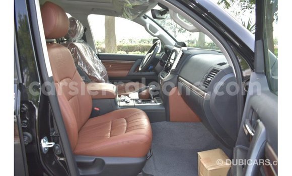 Buy Import Toyota Land Cruiser Black Car in Import - Dubai in Kailahun Buy Import Toyota Land Cruiser Black Car in Import - Dubai in Kailahun