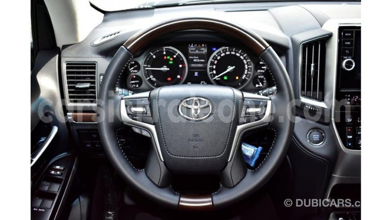 Big with watermark toyota land cruiser kailahun import dubai 5109