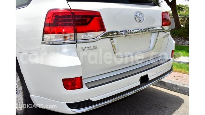 Big with watermark toyota land cruiser kailahun import dubai 5113