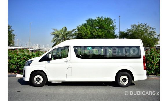 Buy Import Toyota Hiace White Car in Import - Dubai in Kailahun Buy Import Toyota Hiace White Car in Import - Dubai in Kailahun