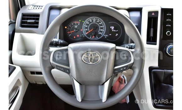Buy Import Toyota Hiace White Car in Import - Dubai in Kailahun Buy Import Toyota Hiace White Car in Import - Dubai in Kailahun