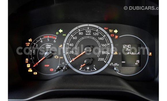 Buy Import Toyota Hiace White Car in Import - Dubai in Kailahun Buy Import Toyota Hiace White Car in Import - Dubai in Kailahun