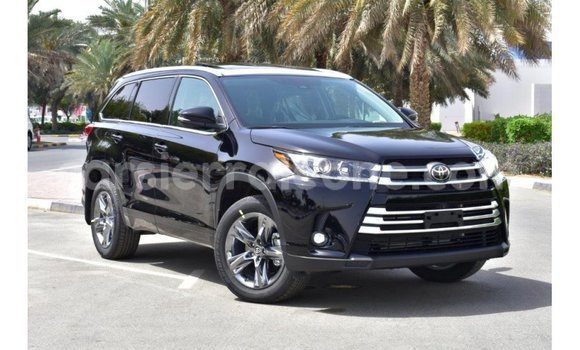 Buy Import Toyota Highlander Black Car in Import - Dubai in Kailahun Buy Import Toyota Highlander Black Car in Import - Dubai in Kailahun