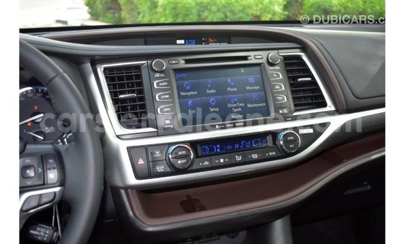 Buy Import Toyota Highlander Black Car in Import - Dubai in Kailahun Buy Import Toyota Highlander Black Car in Import - Dubai in Kailahun