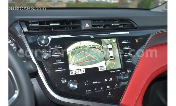 Buy Import Toyota Camry White Car in Import - Dubai in Kailahun Buy Import Toyota Camry White Car in Import - Dubai in Kailahun