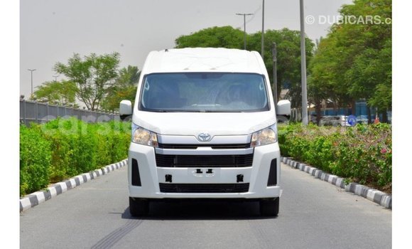 Buy Import Toyota Hiace White Car in Import - Dubai in Kailahun Buy Import Toyota Hiace White Car in Import - Dubai in Kailahun